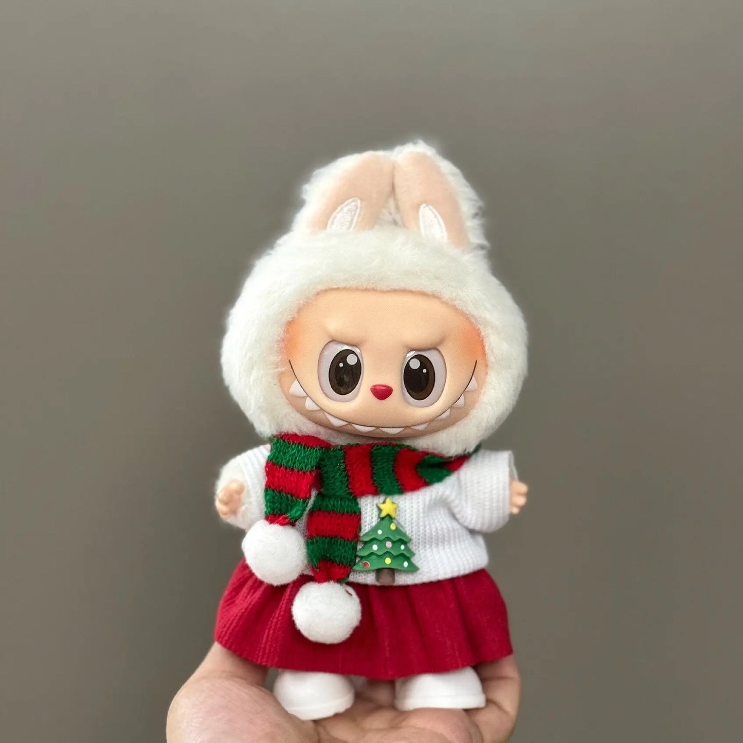 Labubu in a Christmas Outfit "Gift"